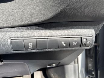 TOYOTA COROLLA 1.8 Vvt-H Gpf Excel Hatchback 5Dr Petrol Hybrid Cvt Euro 6 (S/S)