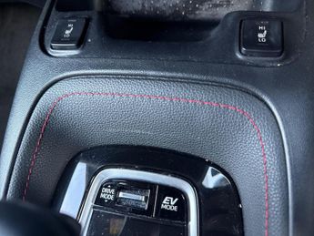 TOYOTA COROLLA 1.8 Vvt-H Gpf Excel Hatchback 5Dr Petrol Hybrid Cvt Euro 6 (S/S)