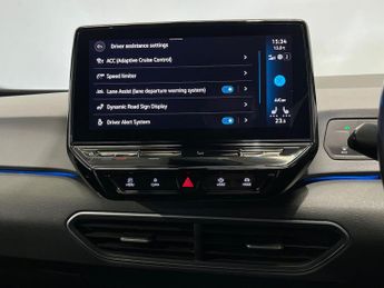VOLKSWAGEN ID.3 Pro 58Kwh Life Hatchback 5Dr Electric Auto (145 Ps)