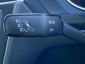 VOLKSWAGEN TIGUAN 1.5 Tsi Life Suv 5Dr Petrol Dsg Euro 6 (S/S) (150 Ps)