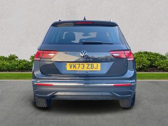 VOLKSWAGEN TIGUAN 1.5 Tsi Life Suv 5Dr Petrol Dsg Euro 6 (S/S) (150 Ps)