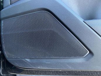 VOLKSWAGEN T-ROC 1.5 Tsi Life Suv 5Dr Petrol Dsg Euro 6 (S/S) (150 Ps)