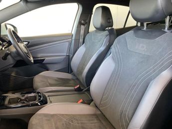 VOLKSWAGEN ID.5 Pro Performance 77Kwh Style Suv 5Dr Electric Auto (204 Ps)