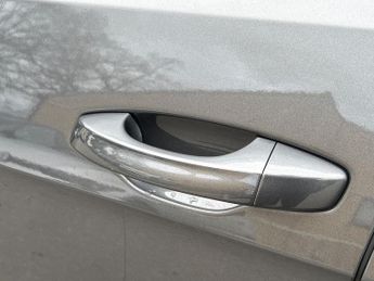 VOLKSWAGEN GOLF 1.5 Tsi Evo R-Line Hatchback 5Dr Petrol Dsg Euro 6 (S/S) (150 Ps