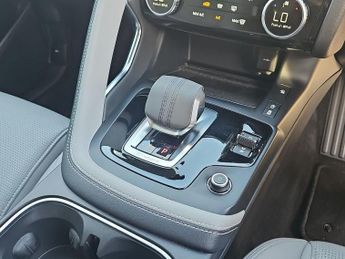 JAGUAR E-PACE E-Pace 2.0 D165 R-Dynamic Se 5Dr Auto Estate