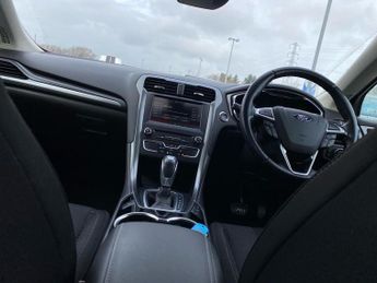 FORD MONDEO 2.0 Tdci Titanium Hatchback 5Dr Diesel Powershift Euro 6 (S/S) (