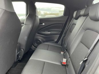 NISSAN JUKE 1.6 Hybrid N-Connecta 5Dr Auto