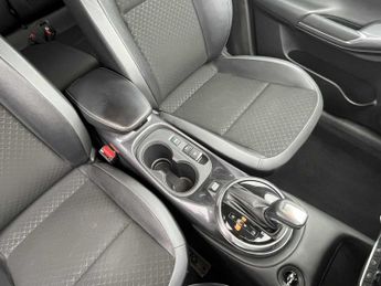 NISSAN JUKE 1.6 Hybrid N-Connecta 5Dr Auto