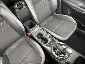NISSAN JUKE 1.6 Hybrid N-Connecta 5Dr Auto
