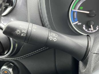 NISSAN JUKE 1.6 Hybrid N-Connecta 5Dr Auto