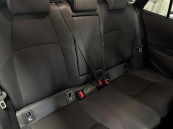 TOYOTA COROLLA 2.0 Hybrid Gr Sport 5Dr Cvt