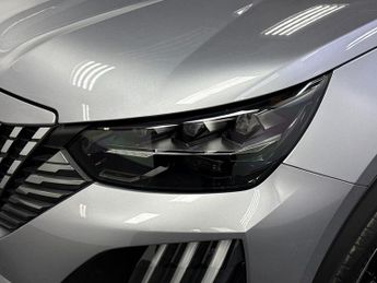 PEUGEOT 2008 1.2 Hybrid Gt Suv 5Dr Petrol Hybrid E-Dsc6 Euro 6 (S/S) (136 Ps)