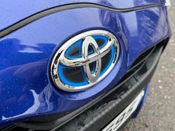 TOYOTA YARIS 1.5 Vvt-H Icon Hatchback 5Dr Petrol Hybrid E-Cvt Euro 6 (S/S) (1