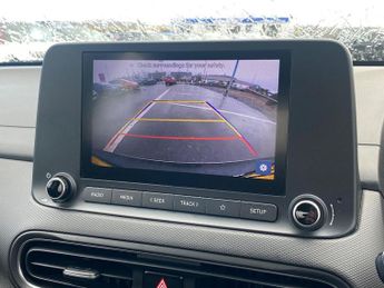 HYUNDAI KONA 1.6 H-Gdi Se Connect Suv 5Dr Petrol Hybrid Dct Euro 6 (S/S) (141