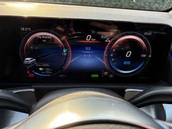 MERCEDES-BENZ EQB Eqb 350 4M 215Kw Amg Line Premium 66.5Kwh 5Dr Auto