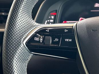 AUDI A6 2.0 Tfsi 40 Black Edition Saloon 4Dr Petrol S Tronic Euro 6 (S/S