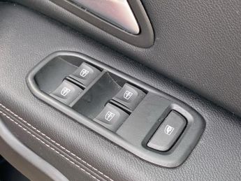 DACIA DUSTER 1.3 Tce Prestige Suv 5Dr Petrol Edc Euro 6 (S/S) (150 Ps)