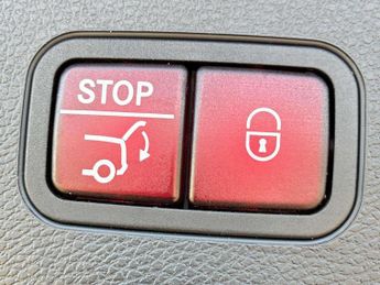 MERCEDES-BENZ EQC Eqc 400 300Kw Amg Line Edition 80Kwh 5Dr Auto