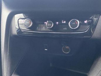 VAUXHALL CORSA 50Kwh Elite Nav Premium Hatchback 5Dr Electric Auto (7.4Kw Charg