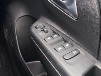 VAUXHALL CORSA 50Kwh Elite Nav Premium Hatchback 5Dr Electric Auto (7.4Kw Charg