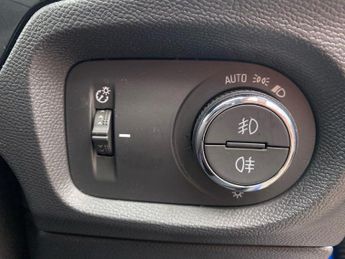 VAUXHALL CORSA 50Kwh Elite Nav Premium Hatchback 5Dr Electric Auto (7.4Kw Charg