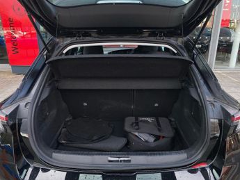 VAUXHALL MOKKA 50Kwh Elite Premium Suv 5Dr Electric Auto (136 Ps)