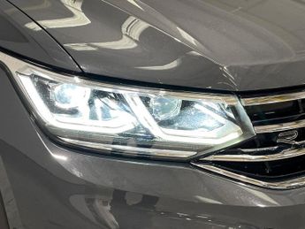 VOLKSWAGEN TIGUAN 2.0 Tsi R-Line Suv 5Dr Petrol Dsg 4Motion Euro 6 (S/S) (190 Ps)