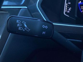 VOLKSWAGEN TIGUAN ALLSPACE 1.5 Tsi Life Suv 5Dr Petrol Dsg Euro 6 (S/S) (150 Ps)