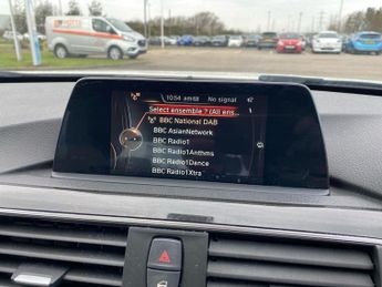 BMW 3 SERIES 2.0 320I Luxury Saloon 4Dr Petrol Auto Xdrive Euro 6 (S/S) (184 