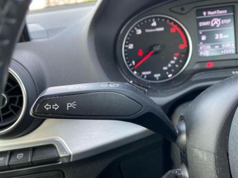 AUDI Q2 1.6 Tdi Sport Suv 5Dr Diesel S Tronic Euro 6 (S/S) (116 Ps)