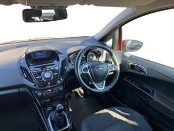 FORD B-MAX 1.0 Ecoboost 125 Titanium 5Dr