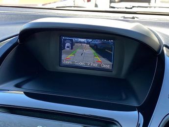 FORD B-MAX 1.0 Ecoboost 125 Titanium 5Dr