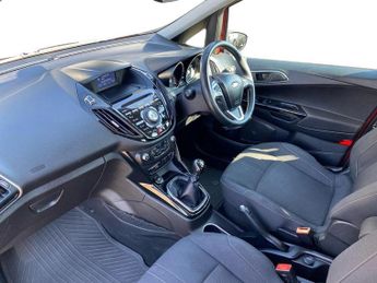 FORD B-MAX 1.0 Ecoboost 125 Titanium 5Dr