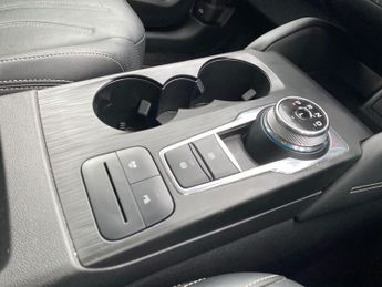 FORD KUGA 2.5 Fhev Vignale 5Dr Cvt