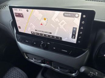 NISSAN JUKE 1.6 N-Connecta Suv 5Dr Petrol Hybrid Auto Euro 6 (143 Ps)