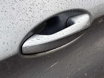 MERCEDES-BENZ C CLASS C200 Amg Line Edition 2Dr 9G-Tronic