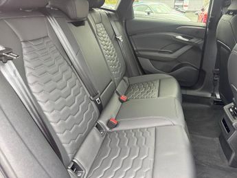 AUDI A6 100Kwh Performance S Line Estate 5Dr Electric Auto (367 Ps)