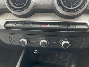 AUDI Q2 1.5 Tfsi Cod 35 Sport Suv 5Dr Petrol S Tronic Euro 6 (S/S) (150 
