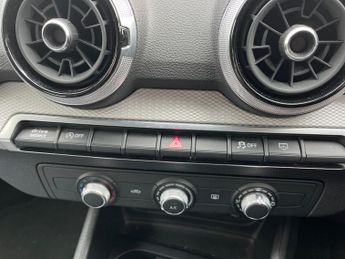 AUDI Q2 1.5 Tfsi Cod 35 Sport Suv 5Dr Petrol S Tronic Euro 6 (S/S) (150 