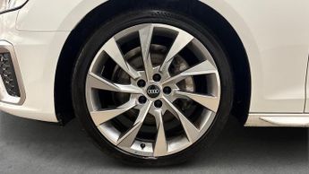 AUDI A4 2.0 Tfsi 40 S Line Estate 5Dr Petrol S Tronic Euro 6 (S/S) (204 
