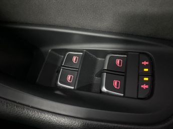 AUDI A6 2.0 Tfsi Black Edition Estate 5Dr Petrol S Tronic Quattro Euro 6