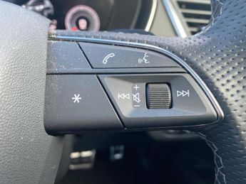 AUDI Q5 2.0 Tfsi 45 S Line Sportback 5Dr Petrol S Tronic Quattro Euro 6 