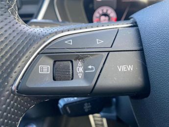 AUDI Q5 2.0 Tfsi 45 S Line Sportback 5Dr Petrol S Tronic Quattro Euro 6 