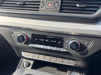 AUDI Q5 2.0T Fsi Quattro S Line 5Dr S Tronic