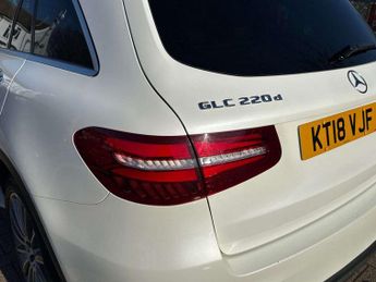 MERCEDES-BENZ GLC Glc 220D 4Matic Amg Line Premium 5Dr 9G-Tronic
