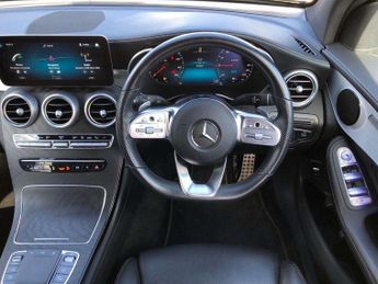 MERCEDES-BENZ GLC Glc 300De 4Matic Amg Line Premium 5Dr 9G-Tronic