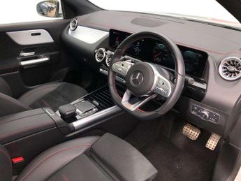 MERCEDES-BENZ EQA Eqa 250 140Kw Amg Line Premium 66.5Kwh 5Dr Auto