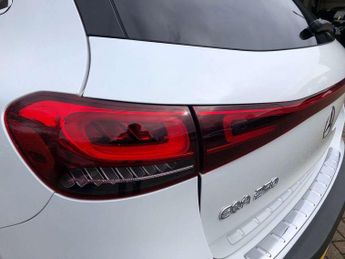 MERCEDES-BENZ EQA Eqa 250 140Kw Amg Line Premium 66.5Kwh 5Dr Auto