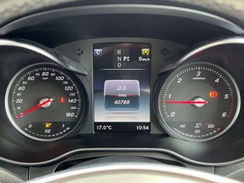 MERCEDES-BENZ GLC Glc 220D 4Matic Amg Line Premium 5Dr 9G-Tronic