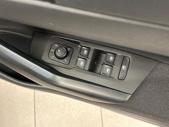 VOLKSWAGEN POLO 1.0 Evo Life Hatchback 5Dr Petrol Manual Euro 6 (S/S) (80 Ps)